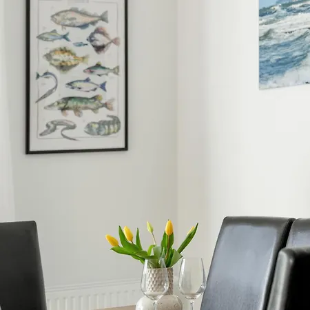 Spacious House Kolobrzeg With Garden Grill And Parking By Renters