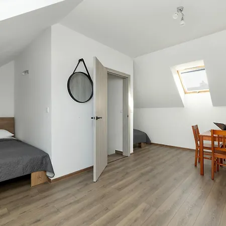 Дом отдыха Spacious House Kolobrzeg With Garden Grill And Parking By Renters Niekanin