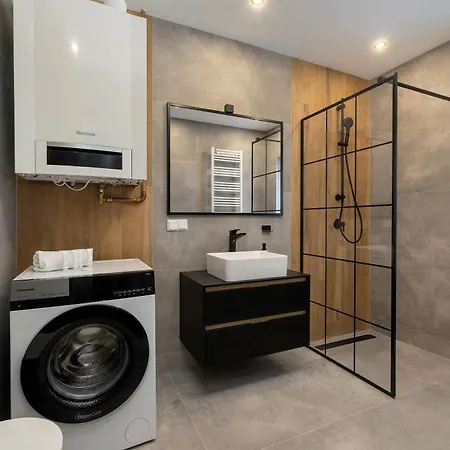 Spacious House Kolobrzeg With Garden Grill And Parking By Renters *