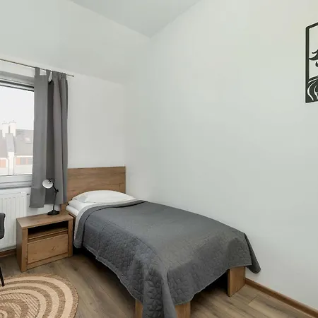 Дом отдыха Spacious House Kolobrzeg With Garden Grill And Parking By Renters Niekanin